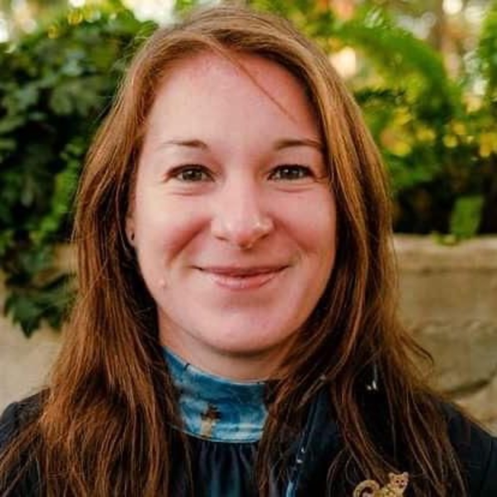 Meet your Posher, Anne-claire